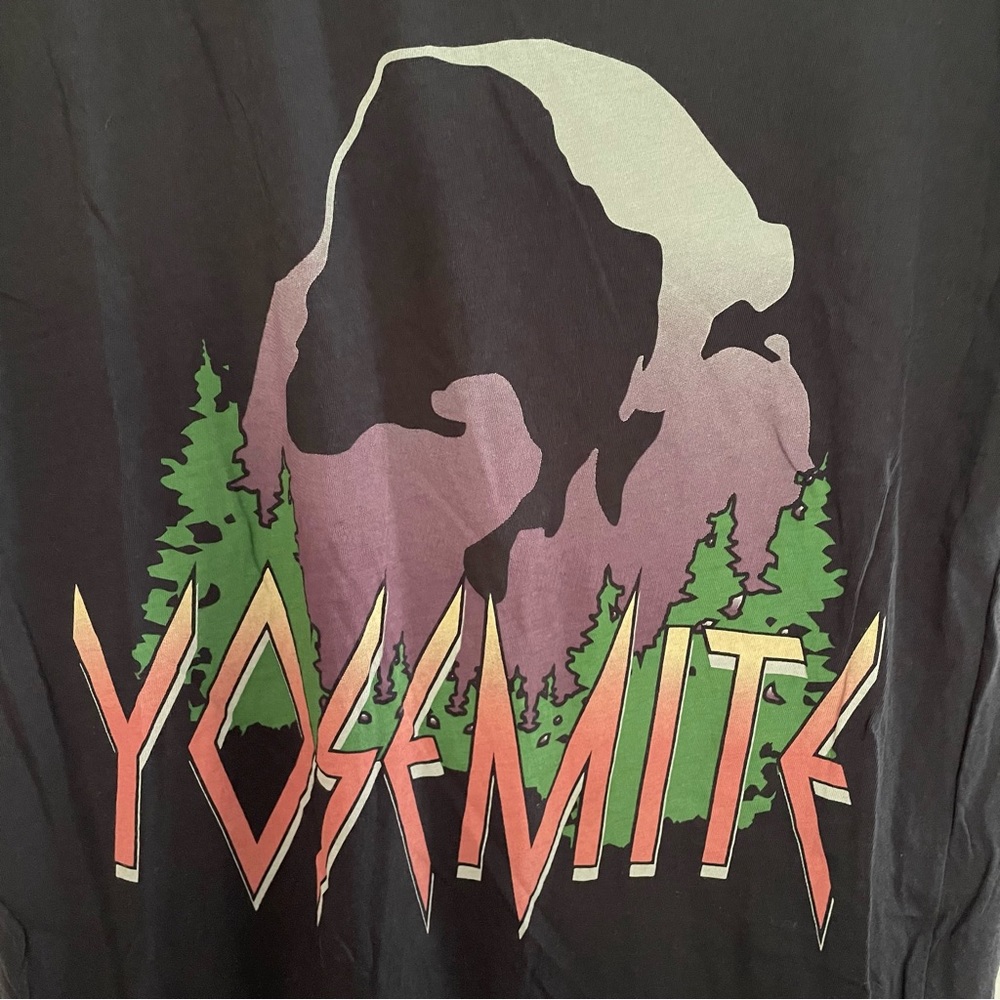Yosemite Tee Sz S - Picture 5 of 5